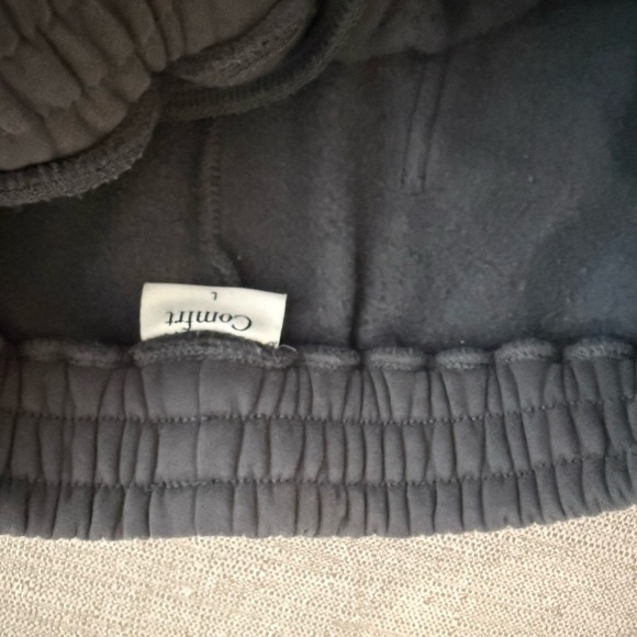 Comfort Airplane Mode Travel Sweatpants and Hoodie in Steel Grey - Picture 8 of 10